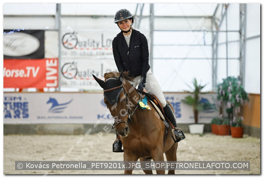 A kép az eredeti csökkentett reprezentációja
