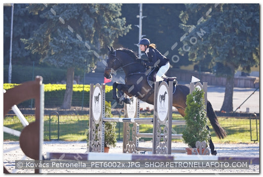 A kép az eredeti csökkentett reprezentációja