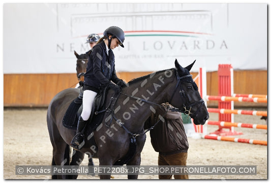 A kép az eredeti csökkentett reprezentációja