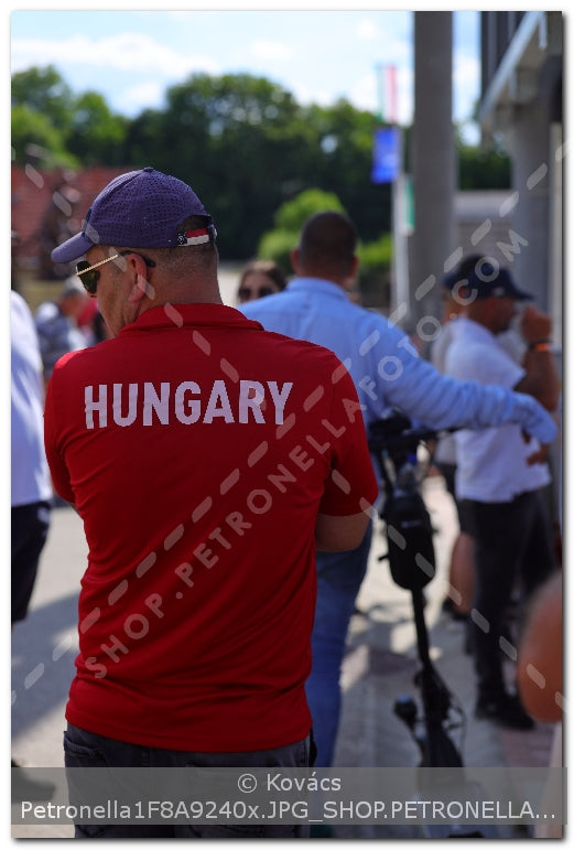 A kép az eredeti csökkentett reprezentációja