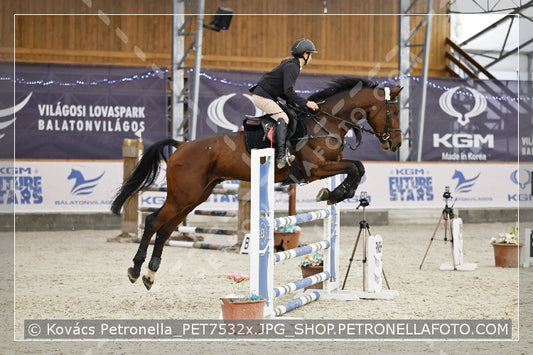 A kép az eredeti csökkentett reprezentációja