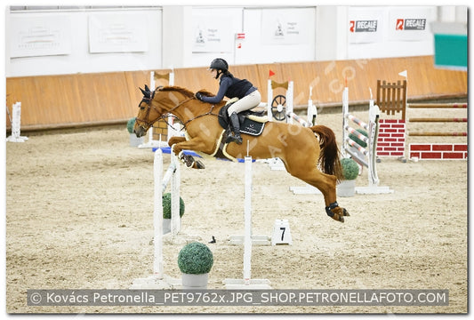 A kép az eredeti csökkentett reprezentációja