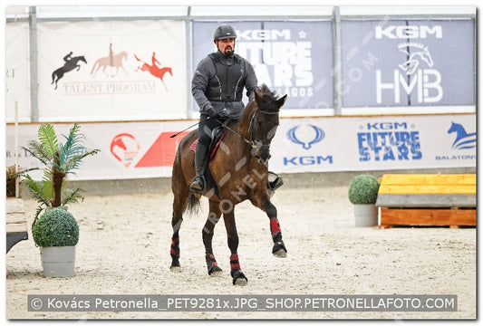 A kép az eredeti csökkentett reprezentációja