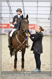 A kép az eredeti csökkentett reprezentációja
