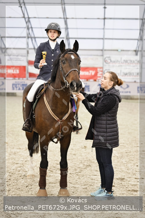 A kép az eredeti csökkentett reprezentációja