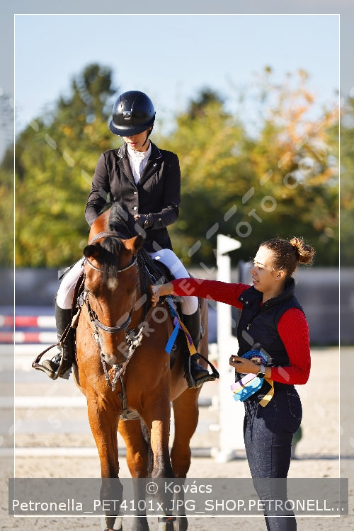 A kép az eredeti csökkentett reprezentációja