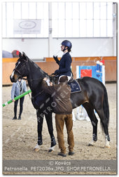 A kép az eredeti csökkentett reprezentációja