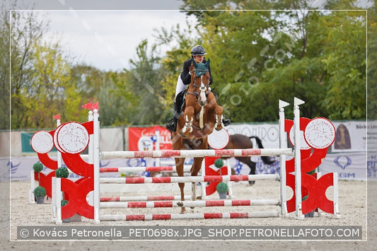 A kép az eredeti csökkentett reprezentációja