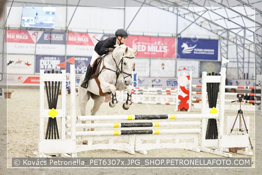 A kép az eredeti csökkentett reprezentációja