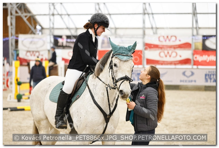 A kép az eredeti csökkentett reprezentációja