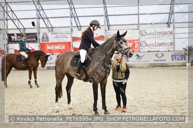 A kép az eredeti csökkentett reprezentációja