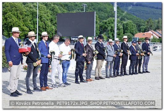 A kép az eredeti csökkentett reprezentációja