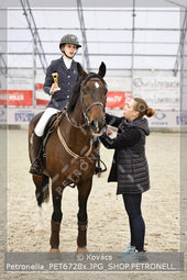 A kép az eredeti csökkentett reprezentációja