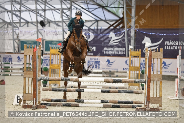A kép az eredeti csökkentett reprezentációja