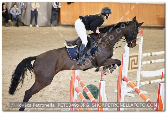 A kép az eredeti csökkentett reprezentációja