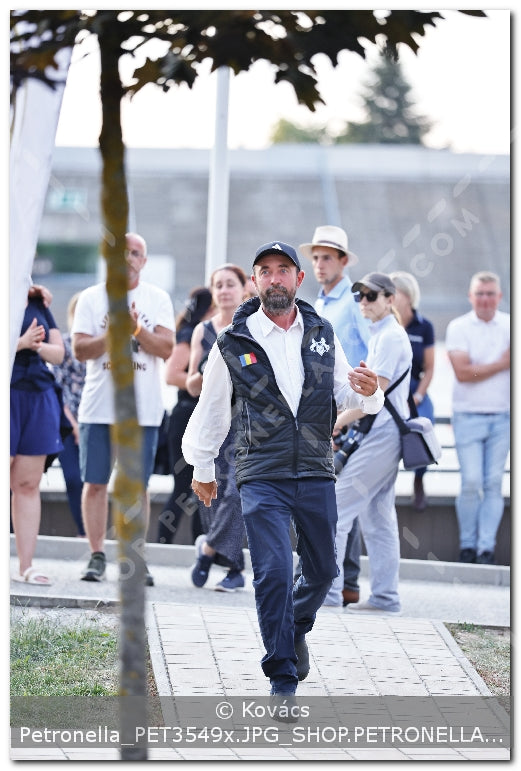A kép az eredeti csökkentett reprezentációja