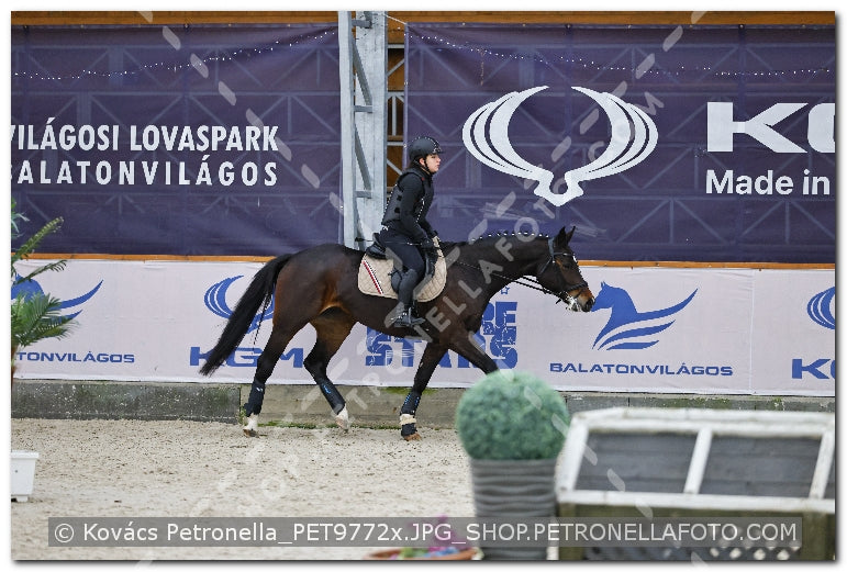 A kép az eredeti csökkentett reprezentációja