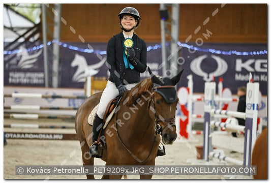 A kép az eredeti csökkentett reprezentációja