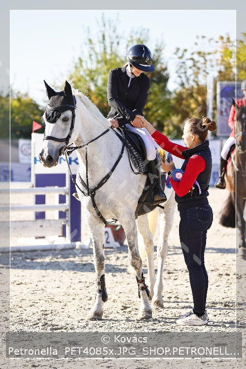 A kép az eredeti csökkentett reprezentációja