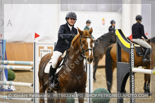 A kép az eredeti csökkentett reprezentációja