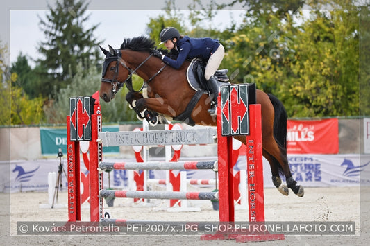 A kép az eredeti csökkentett reprezentációja