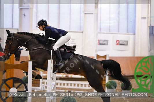 A kép az eredeti csökkentett reprezentációja