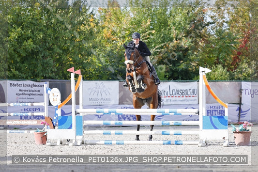 A kép az eredeti csökkentett reprezentációja