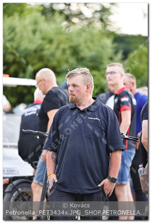 A kép az eredeti csökkentett reprezentációja