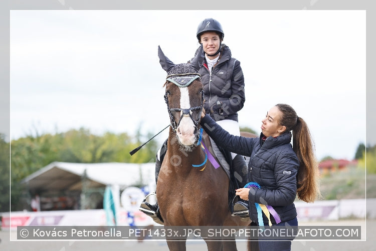 A kép az eredeti csökkentett reprezentációja