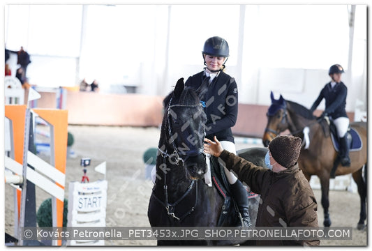 A kép az eredeti csökkentett reprezentációja