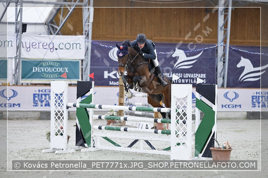 A kép az eredeti csökkentett reprezentációja