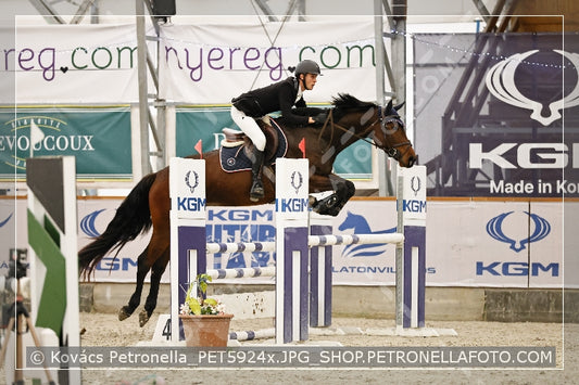 A kép az eredeti csökkentett reprezentációja