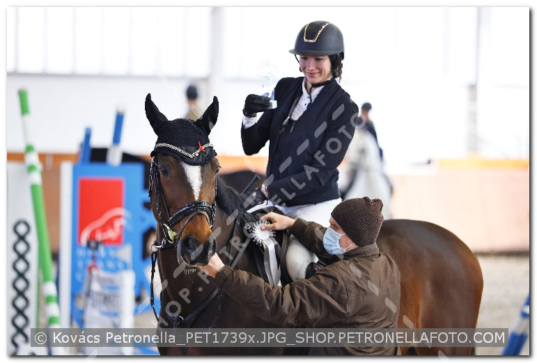 A kép az eredeti csökkentett reprezentációja